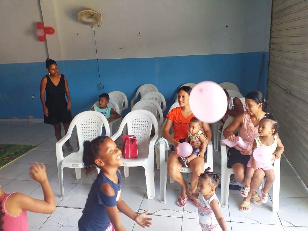 Camacã: Famílias do Projeto Criança Feliz se reúnem em café da manhã em Leoventura